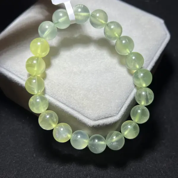 High quality prehnite 10mm PR1210