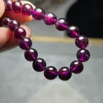 Purple tooth black garnet 7.5mm GA1501